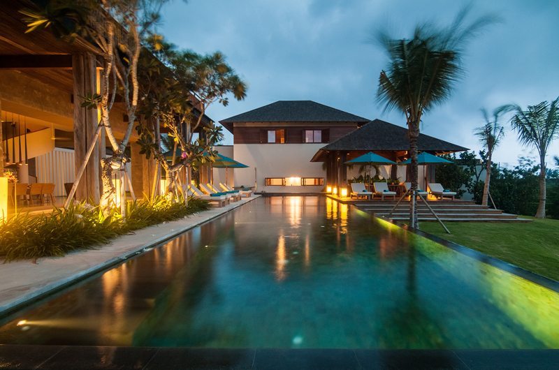 Ambalama Villa Swimming Pool, Seseh | 7 Bedroom Villas Bali