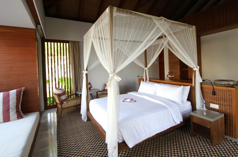 Ambalama Villa Bedroom with Seating Area, Seseh | 7 Bedroom Villas Bali