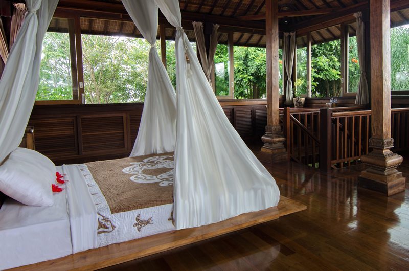 Atas Awan Villa Up-Stairs Bedroom, Ubud | 7 Bedroom Villas Bali