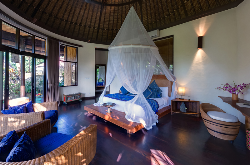 Taman Ahimsa Bedroom with Seating Area, Seseh | 7 Bedroom Villas Bali