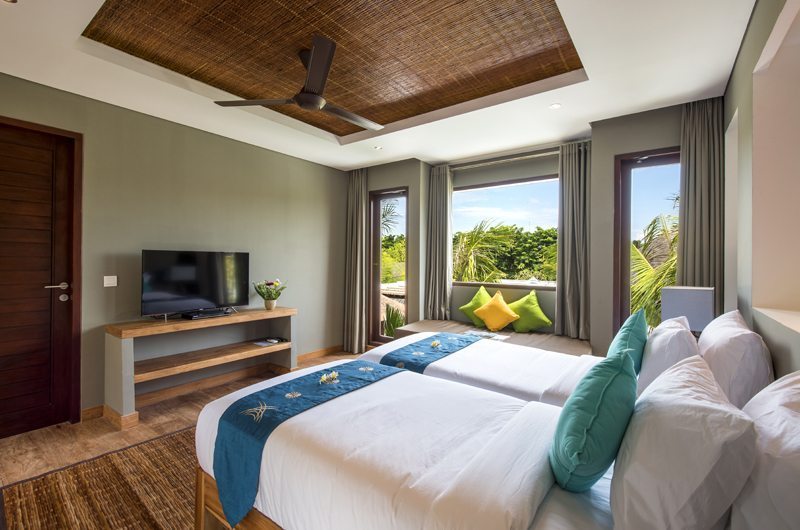 Villa Anam Twin Bedroom with TV, Seminyak | 7 Bedroom Villas Bali