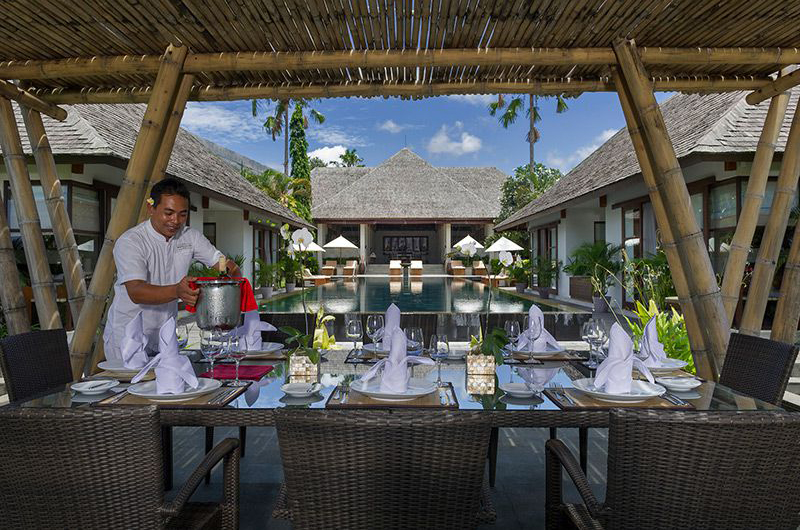 Villa Mandalay Pool Side Dining, Seseh | 7 Bedroom Villas Bali