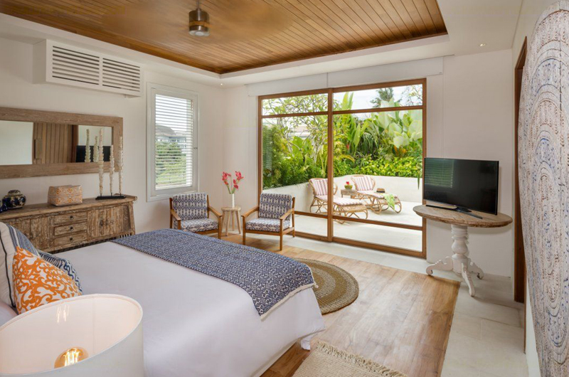 Villa Zambala Bedroom and Balcony, Canggu | 7 Bedroom Villas Bali