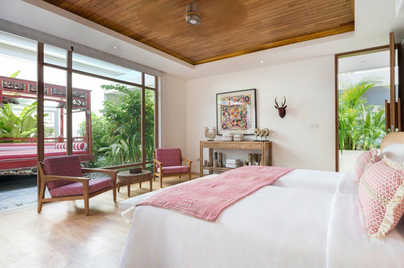 Villa Zambala Bedroom with Seating Area, Canggu | 7 Bedroom Villas Bali