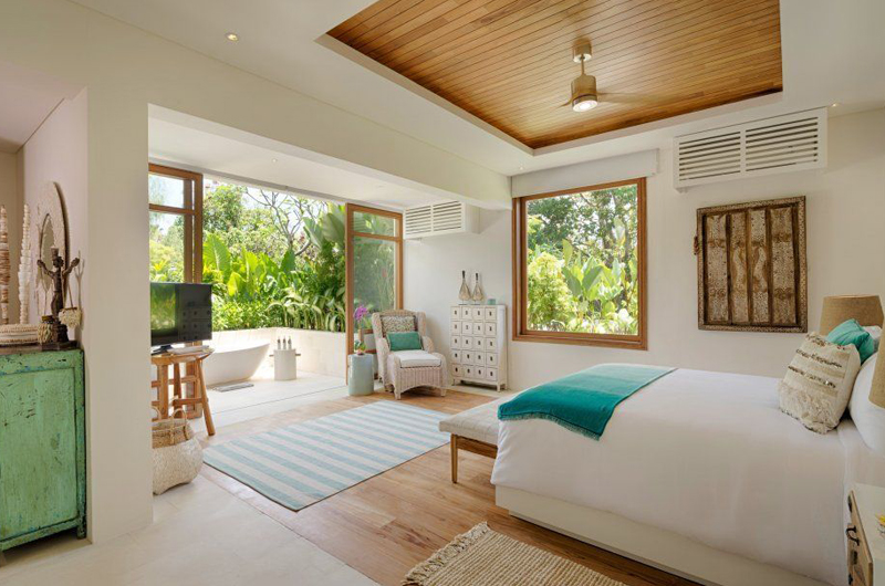 Villa Zambala Bedroom with TV, Canggu | 7 Bedroom Villas Bali