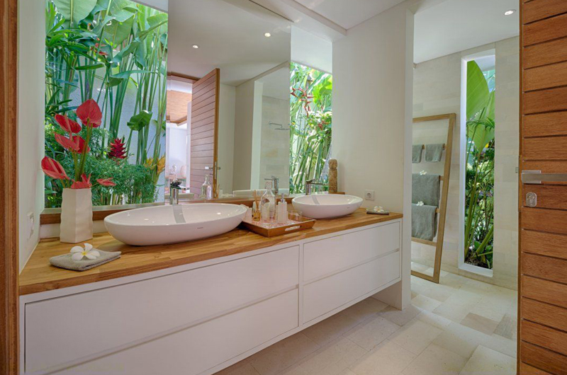 Villa Zambala His and Hers Bathroom with Mirror, Canggu | 7 Bedroom Villas Bali